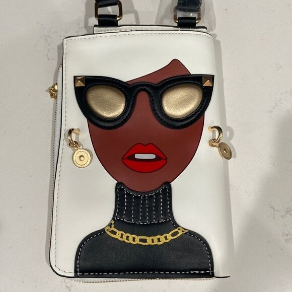 Cute Big Glasses Face Clutch Purse Gold - Picture 3 of 11